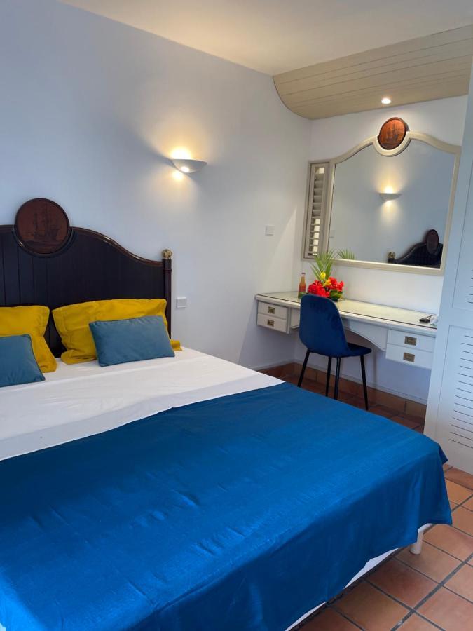 Appartement Vue Mer A 2 Minutes A Pied Des Plages Tartane Ла-Трините Экстерьер фото