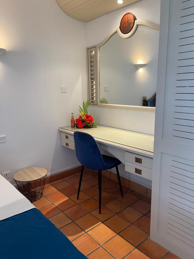 Appartement Vue Mer A 2 Minutes A Pied Des Plages Tartane Ла-Трините Экстерьер фото