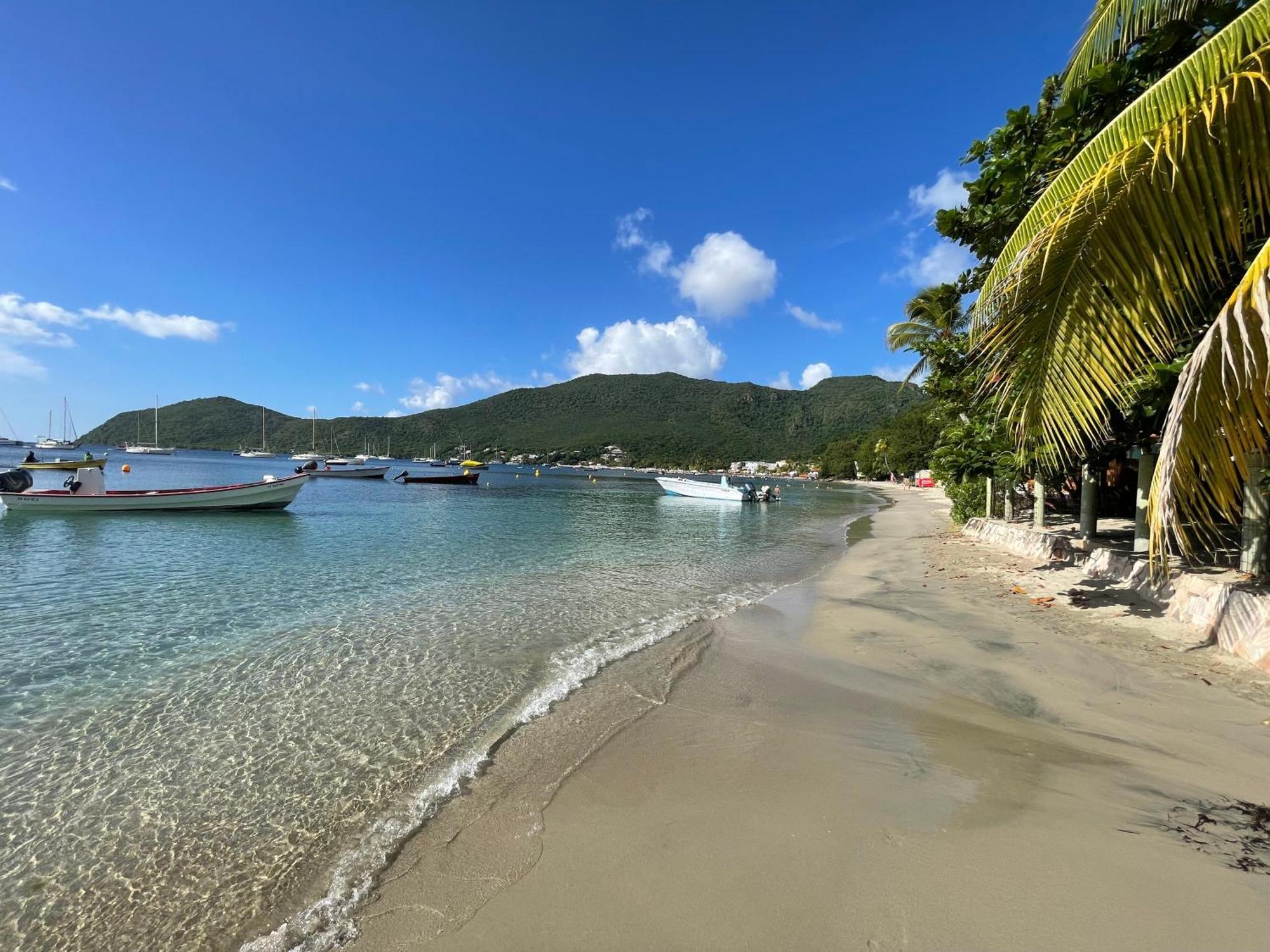 Appartement Vue Mer A 2 Minutes A Pied Des Plages Tartane Ла-Трините Экстерьер фото